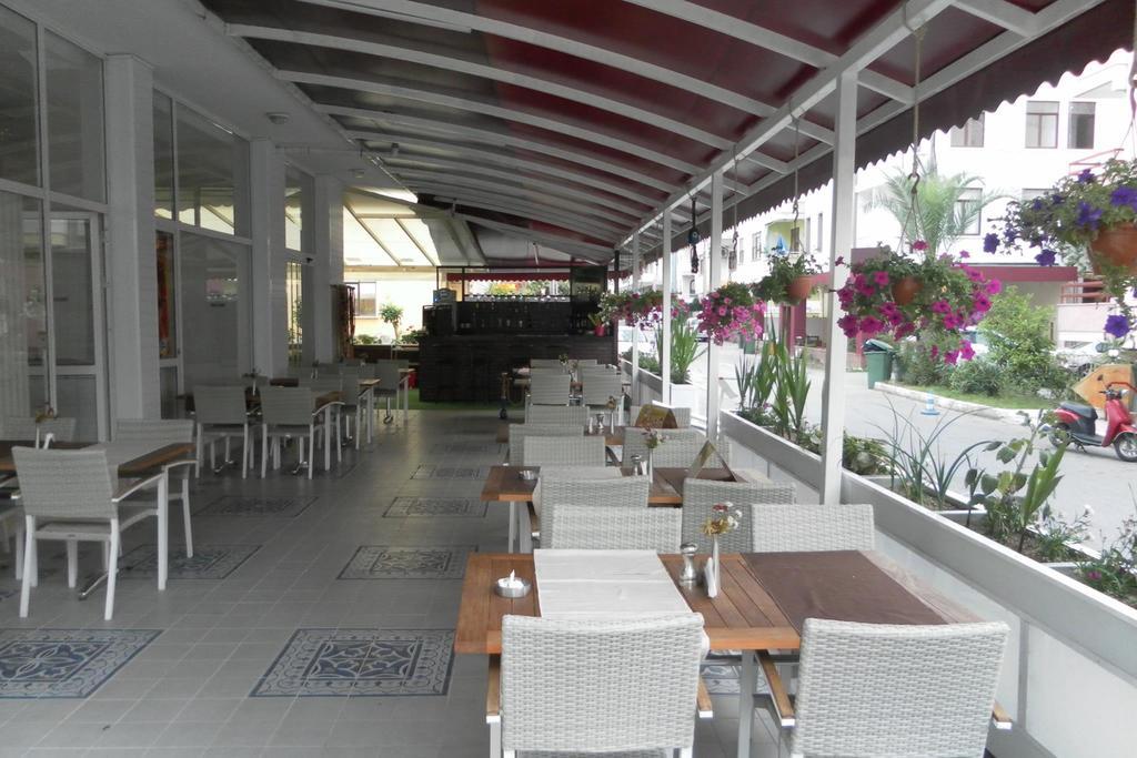 Hotel La Mosae Аланя Екстериор снимка
