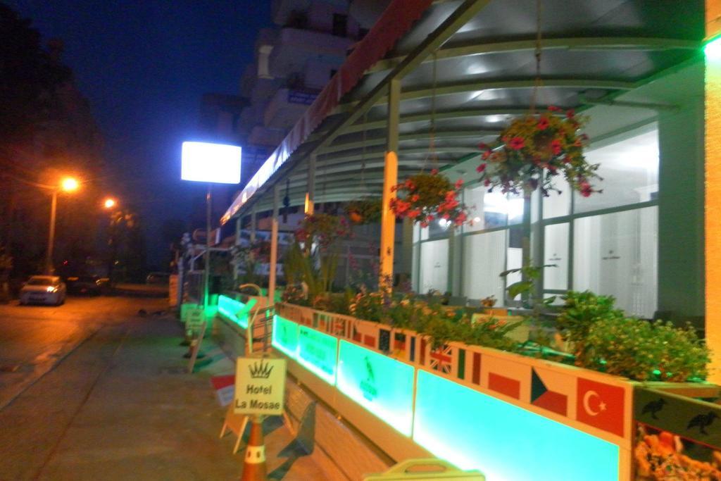 Hotel La Mosae Аланя Екстериор снимка