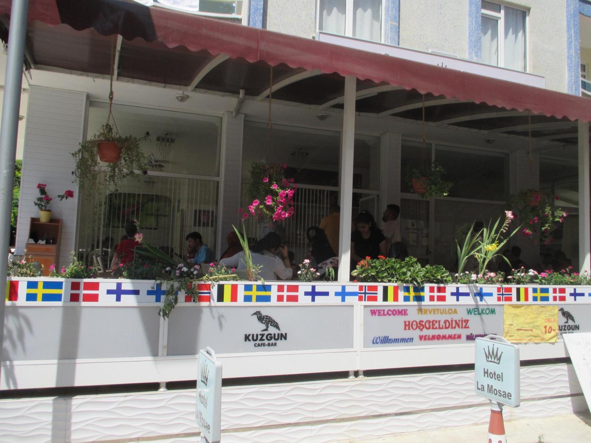 Hotel La Mosae Аланя Екстериор снимка