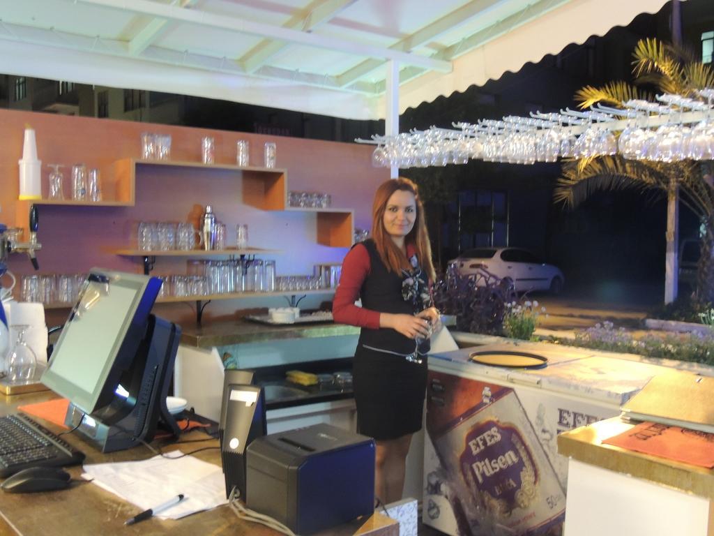Hotel La Mosae Аланя Екстериор снимка