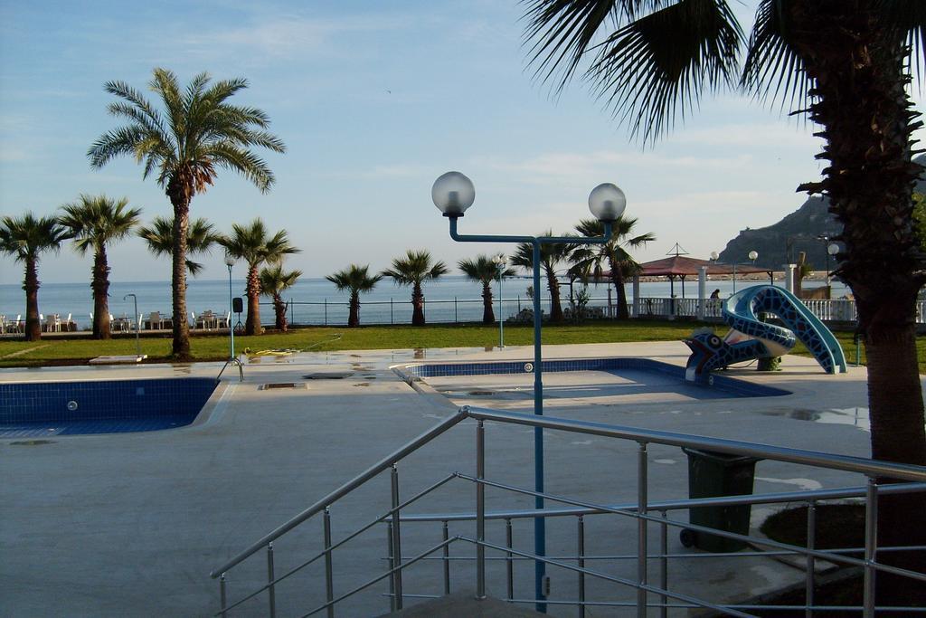 Hotel La Mosae Аланя Екстериор снимка